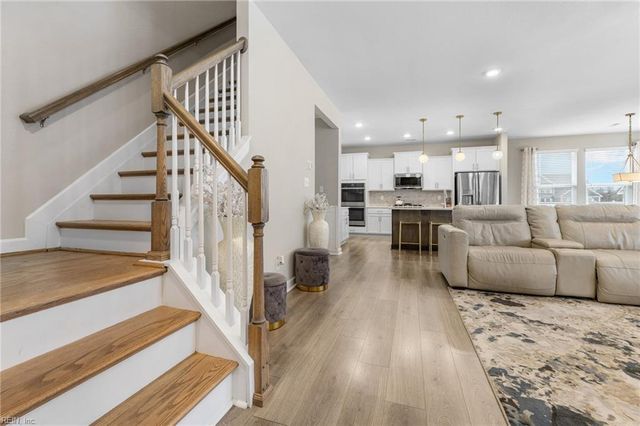 1892 Bancroft RD, Chesapeake, VA 23320