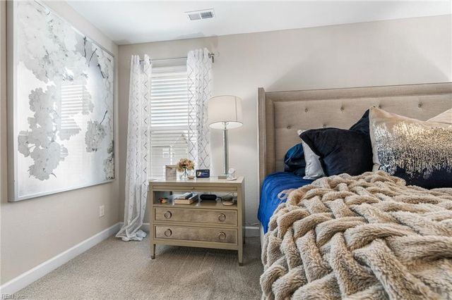 1892 Bancroft RD, Chesapeake, VA 23320