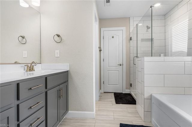 1892 Bancroft RD, Chesapeake, VA 23320