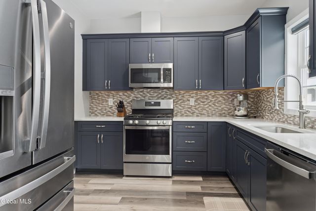 49 Black Bear Path, Corinth, NY 12822