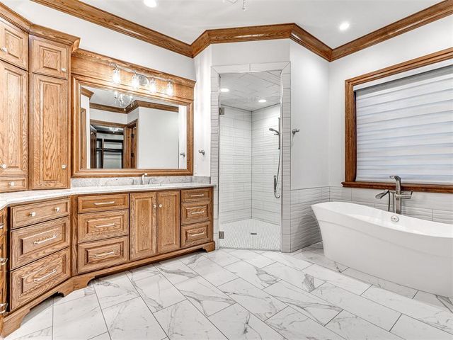 9448 Lake Way Run, Jones, OK 73049