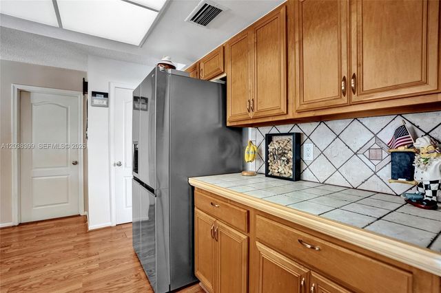 8529 NW 20th Ct, Coral Springs, FL 33071