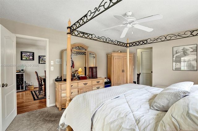 8529 NW 20th Ct, Coral Springs, FL 33071