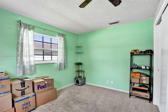 8529 NW 20th Ct, Coral Springs, FL 33071