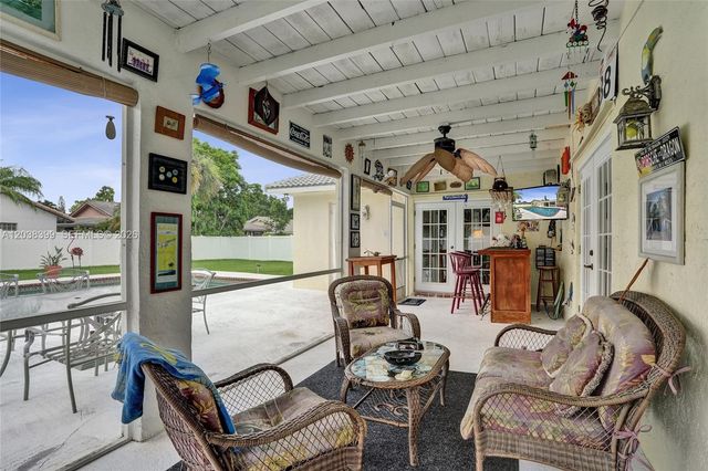 8529 NW 20th Ct, Coral Springs, FL 33071
