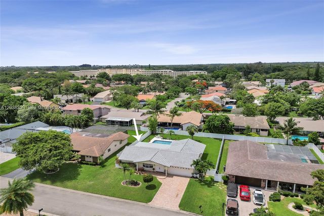 8529 NW 20th Ct, Coral Springs, FL 33071