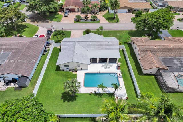 8529 NW 20th Ct, Coral Springs, FL 33071