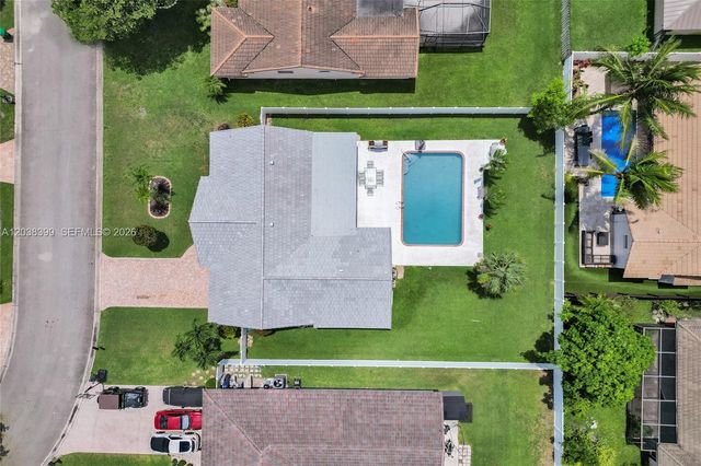 8529 NW 20th Ct, Coral Springs, FL 33071