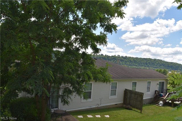 3595 & 3597 W 36th Street, Shadyside, OH 43947