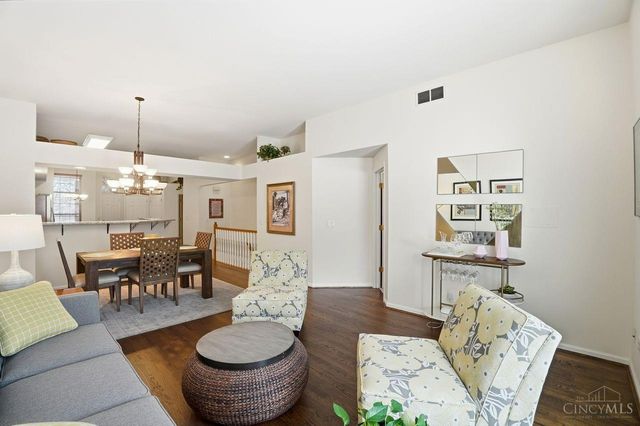 7538 Blue Fox Run, West Chester, OH 45069