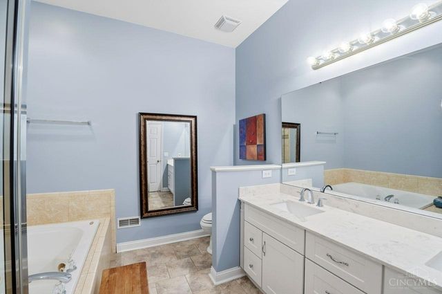 7538 Blue Fox Run, West Chester, OH 45069