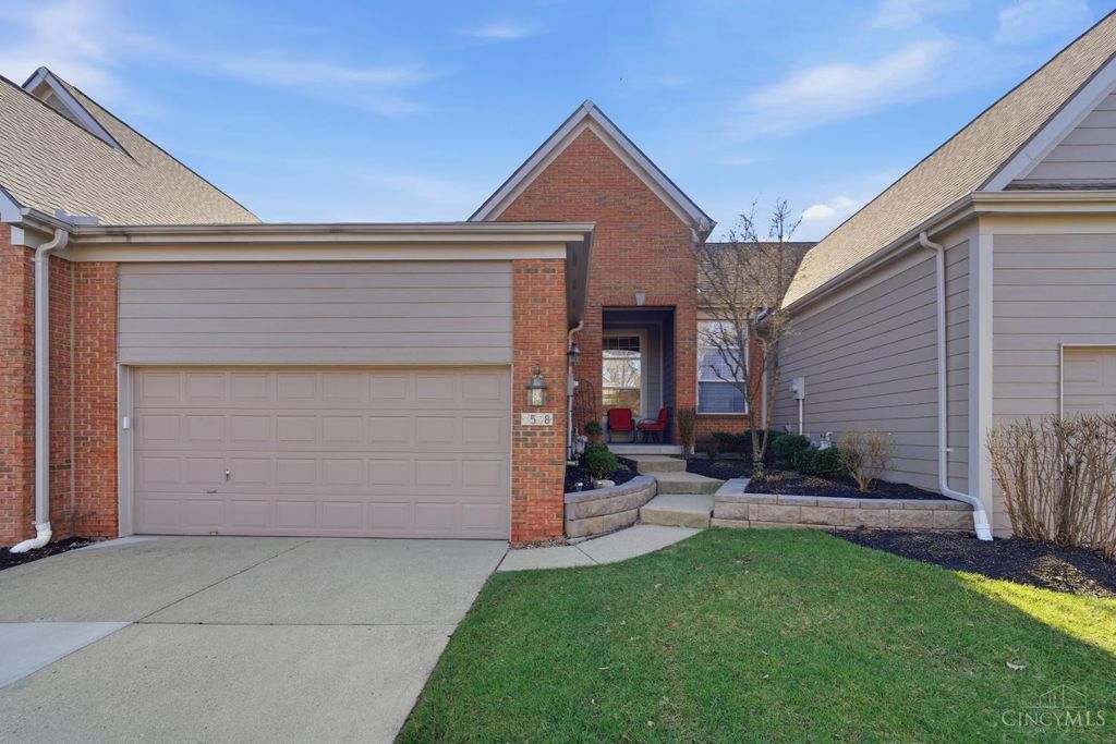 7538 Blue Fox Run, West Chester, OH 45069