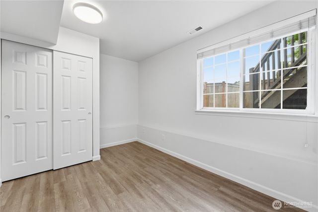 11732 Greenwood Avenue N, Seattle, WA 98133