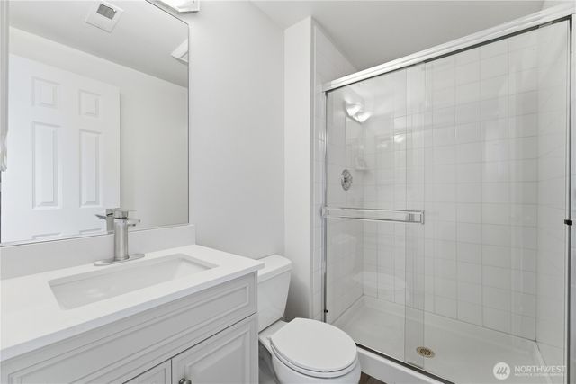 11732 Greenwood Avenue N, Seattle, WA 98133