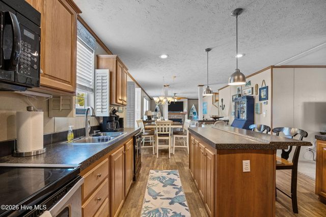 1285 Highway 101, Beaufort, NC 28516