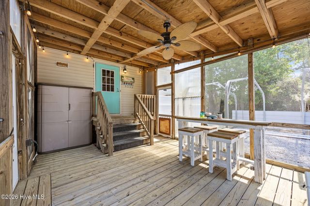 1285 Highway 101, Beaufort, NC 28516