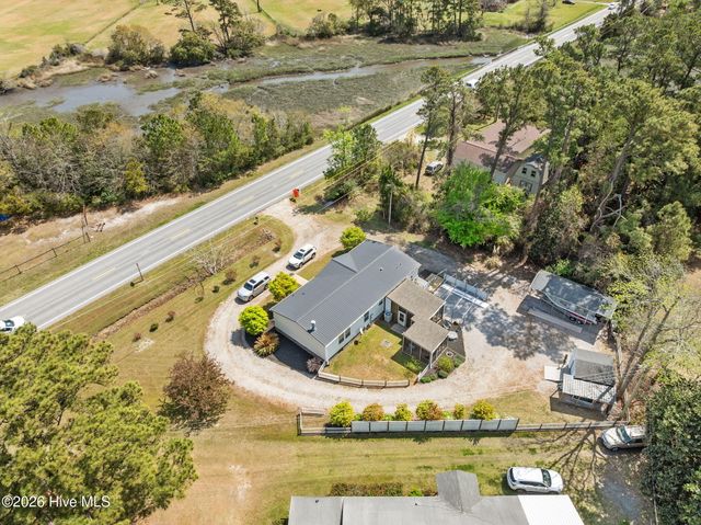 1285 Highway 101, Beaufort, NC 28516