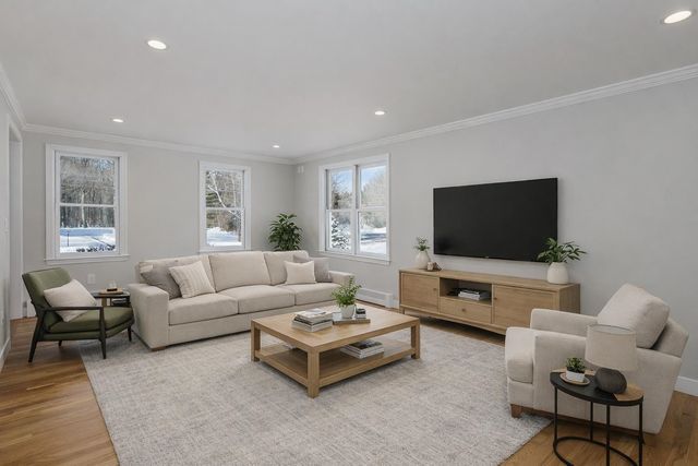 53 Munroe Drive, Hampstead, NH 03826