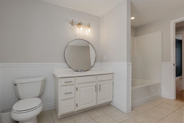 53 Munroe Drive, Hampstead, NH 03826