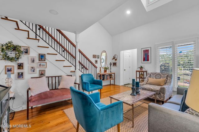 25 Meadow Avenue 51, Monmouth Beach, NJ 07750