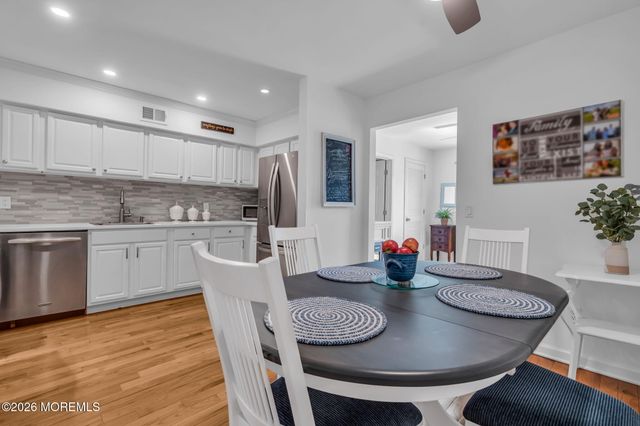 25 Meadow Avenue 51, Monmouth Beach, NJ 07750