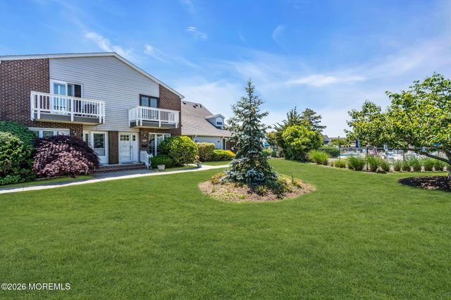 25 Meadow Avenue 51, Monmouth Beach, NJ 07750