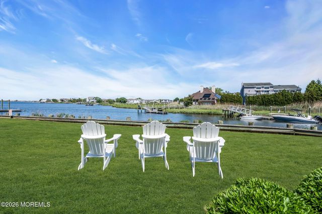 25 Meadow Avenue 51, Monmouth Beach, NJ 07750
