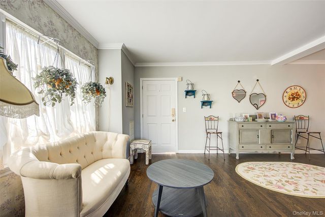 168-03 Powells Cove Boulevard 13, Beechhurst, NY 11357