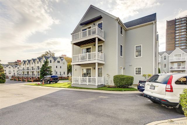 168-03 Powells Cove Boulevard 13, Beechhurst, NY 11357