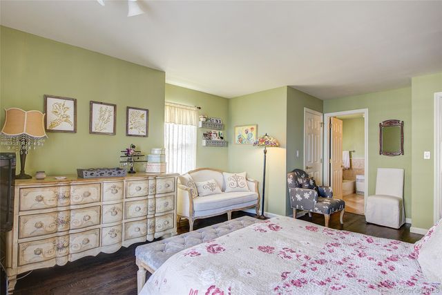 168-03 Powells Cove Boulevard 13, Beechhurst, NY 11357