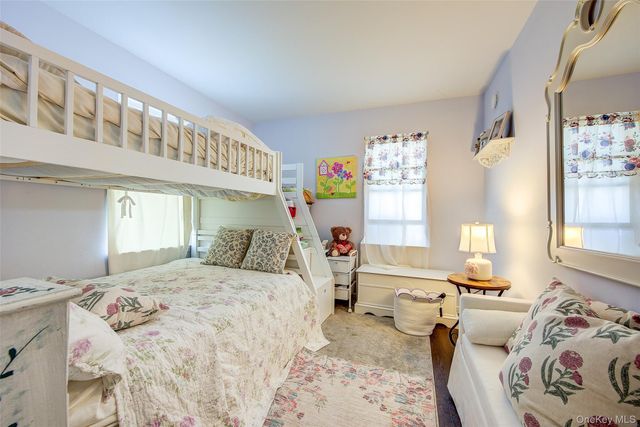 168-03 Powells Cove Boulevard 13, Beechhurst, NY 11357