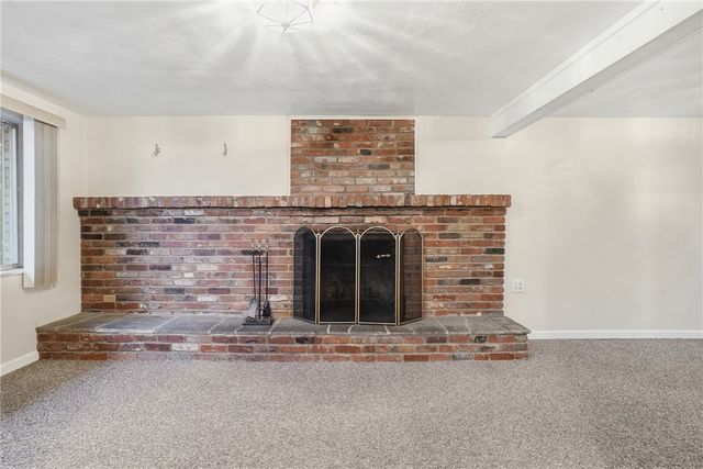 3009 Glengary Dr, Unity Twp, PA 15601