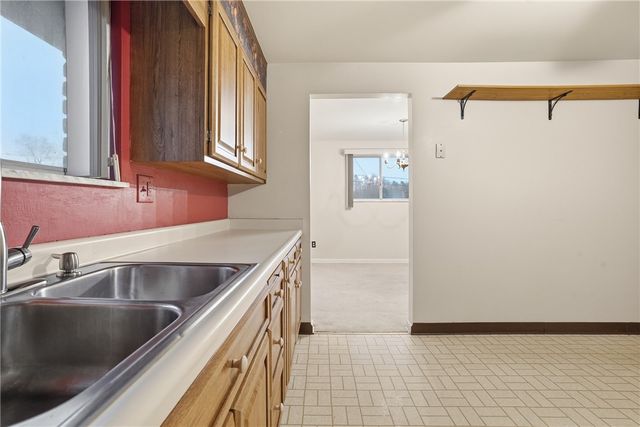 3009 Glengary Dr, Unity Twp, PA 15601