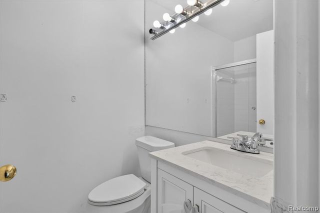 9607 Harbour Cove Court, Ypsilanti, MI 48197
