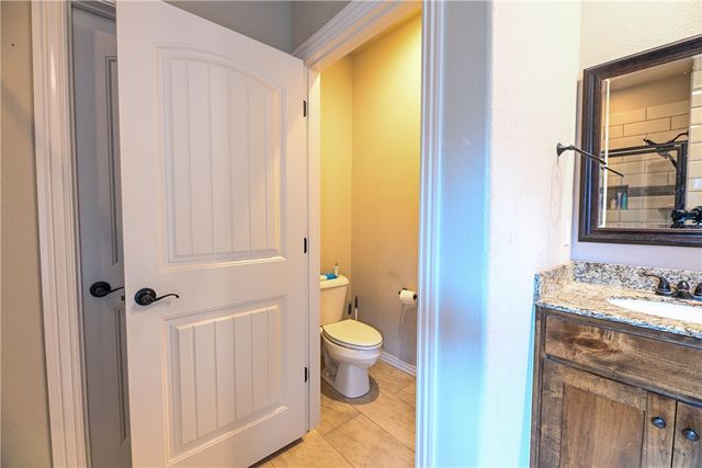 5824 W Persimmon Street, Fayetteville, AR 72704