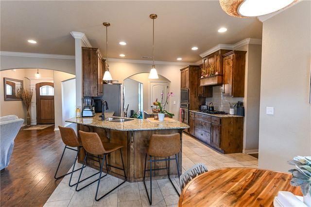 5824 W Persimmon Street, Fayetteville, AR 72704