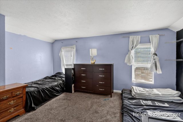 323 N Mills Street, Greenville, MI 48838