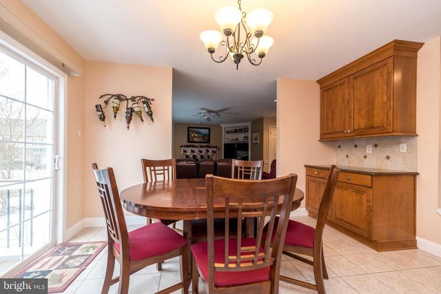 546 CLYDESDALE DR, New Hope, PA 18938