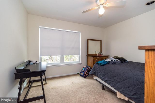 546 CLYDESDALE DR, New Hope, PA 18938