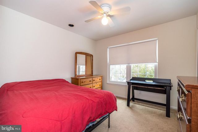 546 CLYDESDALE DR, New Hope, PA 18938