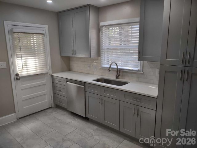 1645 Morningside Drive, Charlotte, NC 28205