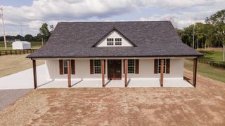 404 Bethlehem Church Rd, Shelbyville, TN 37160