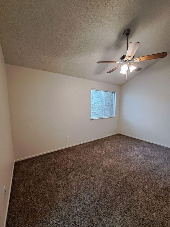 Image 18 of property listing at 3630 W Terrace Avenue, Fresno, CA 93722