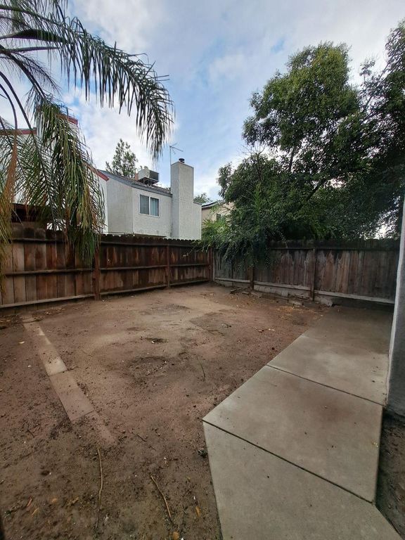 Image 28 of property listing at 3630 W Terrace Avenue, Fresno, CA 93722
