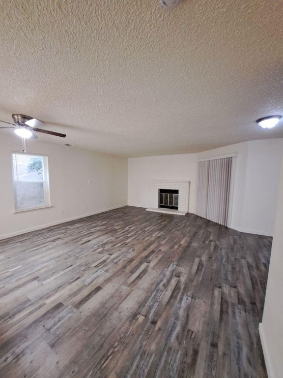 Image 4 of property listing at 3630 W Terrace Avenue, Fresno, CA 93722