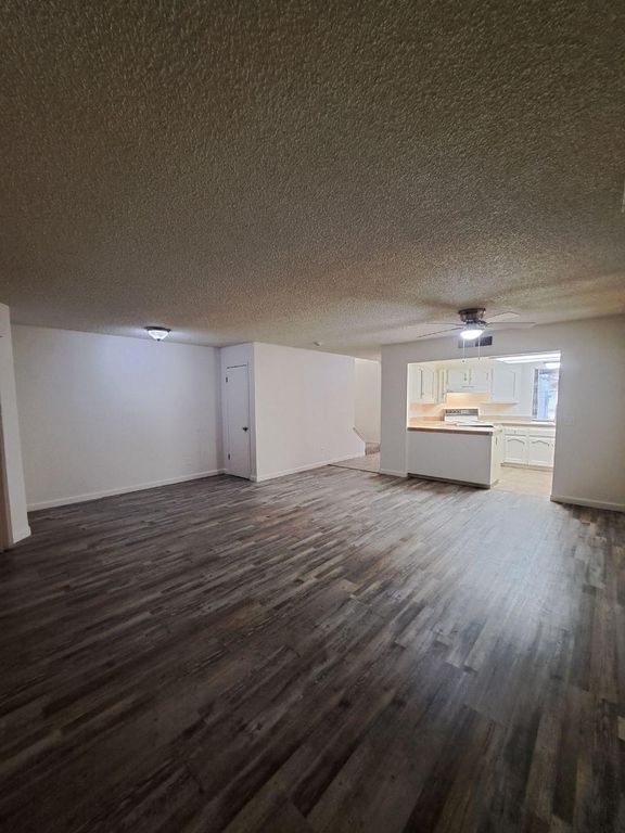 Image 6 of property listing at 3630 W Terrace Avenue, Fresno, CA 93722