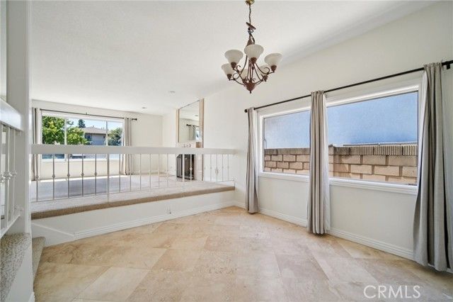 1070 Visalia, Costa Mesa, CA 92626