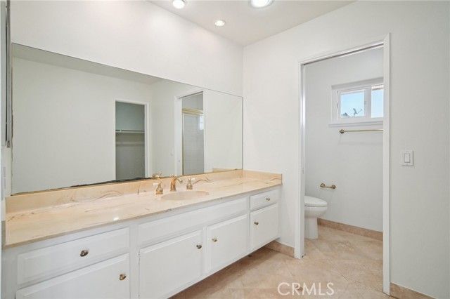 1070 Visalia, Costa Mesa, CA 92626