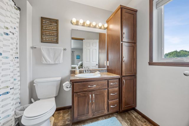 813 8th Avenue NE, Dilworth, MN 56529