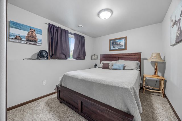 813 8th Avenue NE, Dilworth, MN 56529